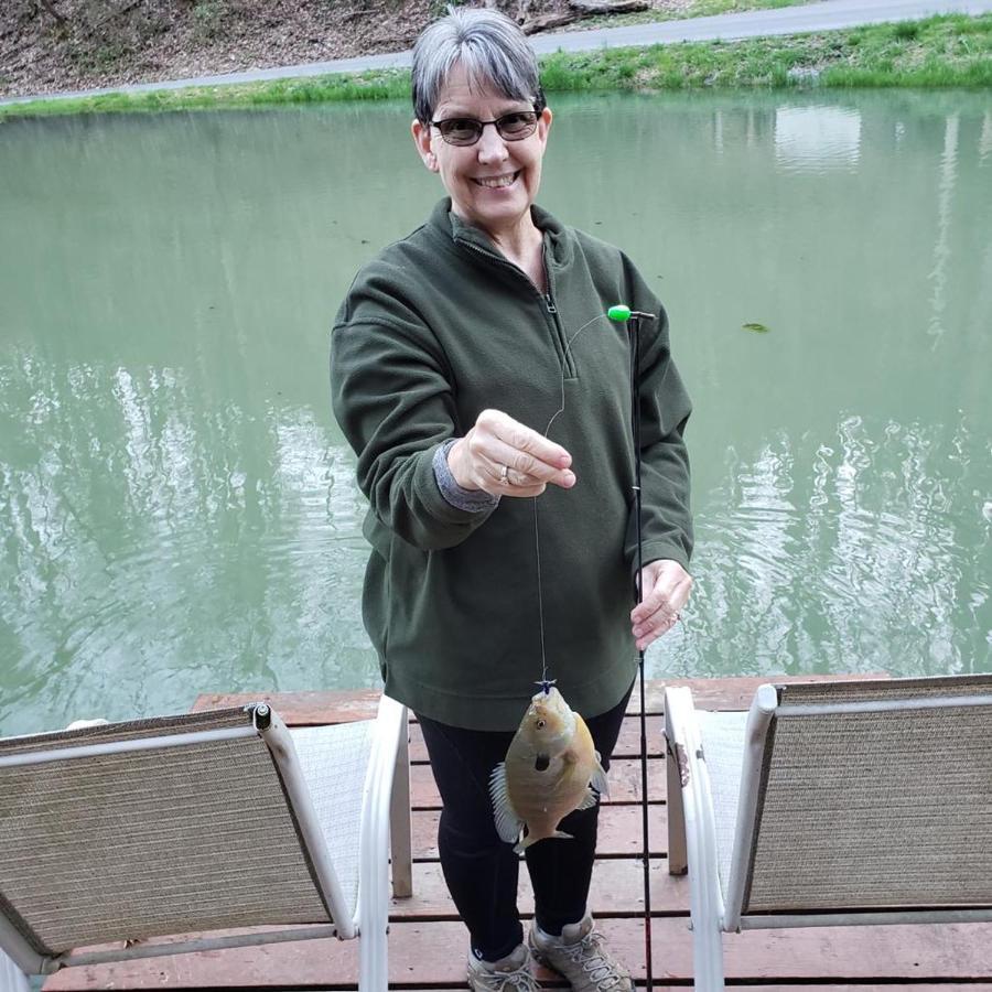 The Fishing Hole Cabin - Sage Vacations ガトリンバーグ エクステリア 写真